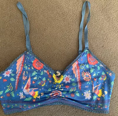 $135 • Buy Spell Lovebird