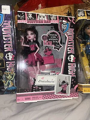 Monster High 202 Picture Day Draculaura Y4310 • $39