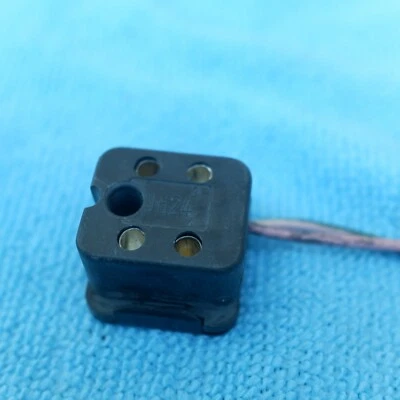$10 • Buy Mercedes W124 W126 W201 W202 Connector 9624 (with 4 Conductors)