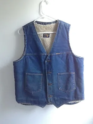 Vintage Wrangler Mens Sherpa Lined Denim Vest Western Vest USA • $59.95