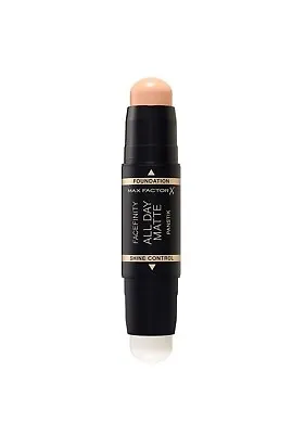 Max Factor Facefinity All Day Matte Pan Stik Foundation - 40 - LIGHT IVORY • £8