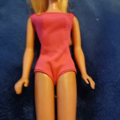 Vintage 1975- Malibu Twist 'n Turn Barbie #1067. Pre-owned. • $25