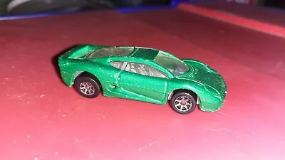 Hotwheels Jaguar XJ220 Toy Car Green  • £1.49