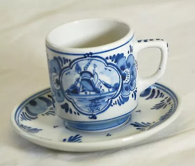 Delfts Blue Holland Porcelain Tea Cup Saucer Windmill Floral Set Signed • $16.99