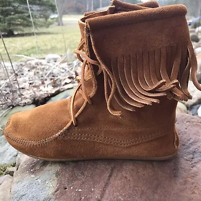 Minnetonka Moccasins Boots Womens 7 Fringe Brown Leather Laces Western Tramper • $49.99