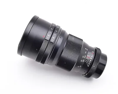 Tele Vivitar 200mm F/3.5 Telephoto Pre-Set Lens M42 T-Mount (#13321) • $44.95