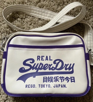 £0.99 • Buy Superdry Bag