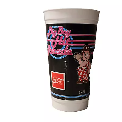 Vintage Bob's Big Boy Hit Parade Cup • $5.99