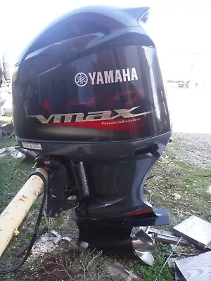 2013 Yamaha VF 200 LA VMAX SHO  4-stroke Outboard Engine • $3900