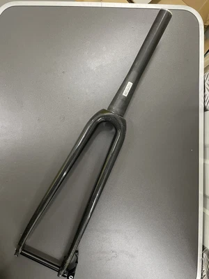 £130 • Buy Carbon Forks 700c Disc 10mm Bolt Through