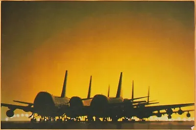 $7.95 • Buy Singapore Airlines Aircraft Lined Up Singapore Airlines Postcard