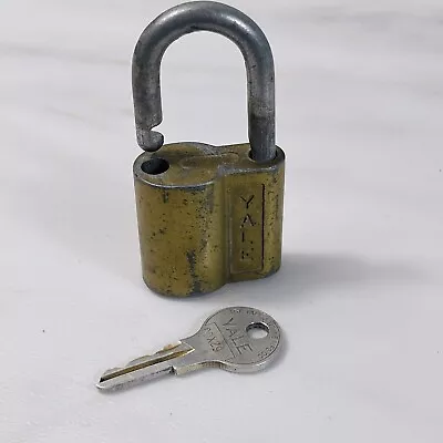 Vintage 3” Padlock Yale & Towne MFG Co Lock & Key PDX29 Brass/Steel Padlock USA • $15.95