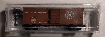 Micro-Trains 02000700 N Scale Rock Island 40' Standard Boxcar Single Door #23220 • $20.49