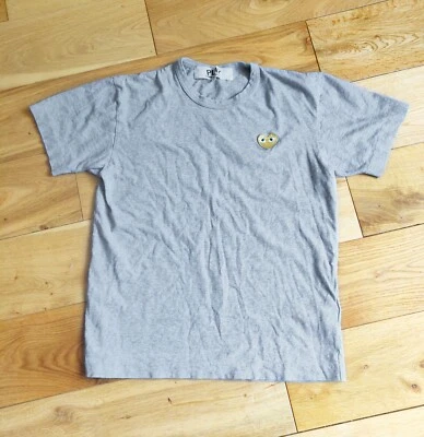 £22 • Buy Play Comme Des Garcons T-shirt - Grey - Gold Heart- Size M -Used Excellent Cond.