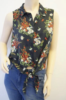 £14.99 • Buy TOPSHOP Cherry Floral Button Summer Knot Front Crop Top Tee Size 14 FREE P&P E6