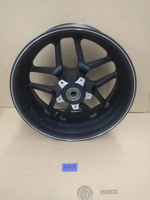 $600 • Buy OEM Harley-Davidson V Rod Night Rod 18X8 Rear Wheel Black