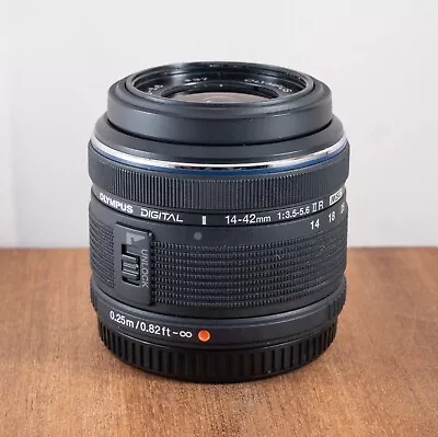 Olympus M.Zuiko 14-42mm F/3.5-5.6 II R Lens For MFT M43 Black • $75