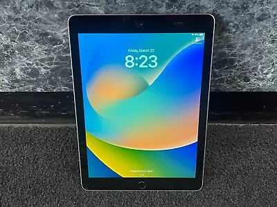 Apple IPad 5th Generation 32GB WIFI ONLY Space Gray • $102.50
