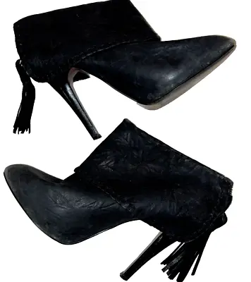 Max Studio Black Crinkled Look Leather Fold Over Ankle Booties Zip SZ 7.5 Tassle • $25