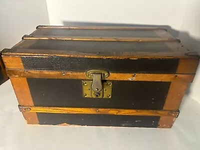 Antique 1800's Children's Salesman Wooden Doll Steamer Trunk • $78