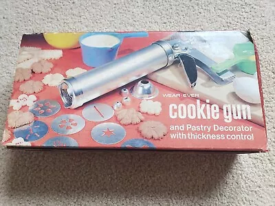 Vintage Wear-Ever No. 3365 Aluminum Cookie Gun Press & Pastry Decorator With Box • $34.99