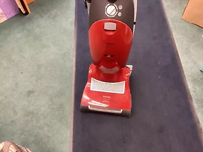 Miele Dynamic U1 Upright Vacuum Cleaner - Autumn Red • $199