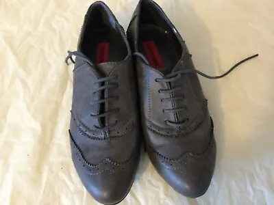 Ladies  Flat Grey Shoes UK Size 5 • £8