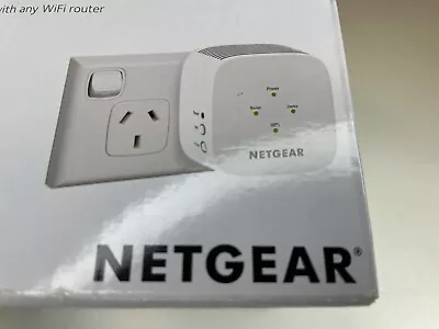 NETGEAR AC1200 Dual Band WiFi Range Extender - White (EX6110) - New • $90