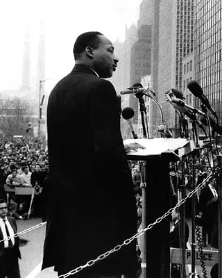 $5.99 • Buy Civil Rights Activist MARTIN LUTHER KING JR Glossy 8x10 Photo Print Poster