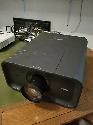 SANYO PLC-XP200L 7000 Lumen LCD Projector Tested & Works  • $999.99