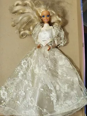 Vintage Barbie Doll Wedding Fantasy 1989 Collectible 1980 Barbie Bride EUC C290 • $23.52