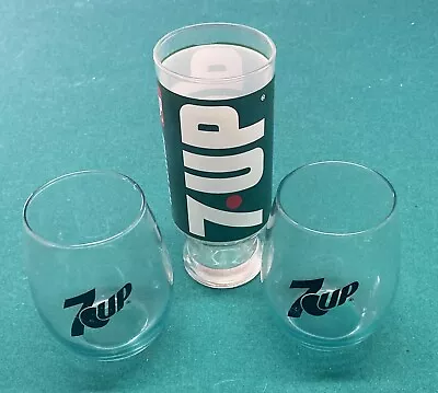 Vintage 7Up Drinking Glasses Set Comes W/ 2 10oz & 1 Tall 12oz. Great Condition! • $24.99