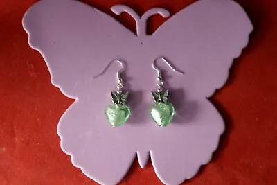 Beautiful Earrings With Green Heart Murano Glass 6 Gr. 3 Cm. Long + Hooks  • $3.39