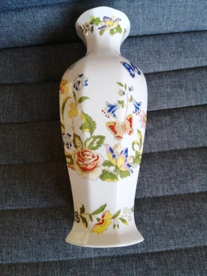 £12 • Buy  Aynsley Cottage Garden Vase 7”  Fine Bone China
