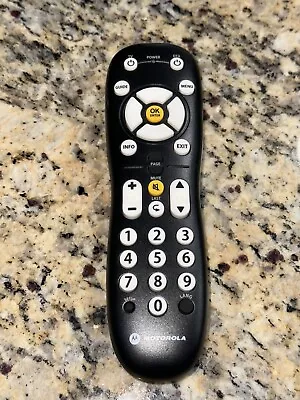 Motorola URC-2068BC1-XXXX-0002-R Digital TV Converter Remote • $12