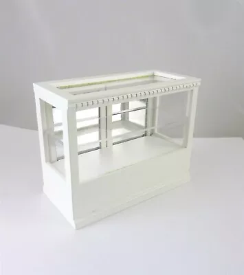 Dollhouse Miniature Fancy Edge Mirrored White Display Case T5423 • $24.99