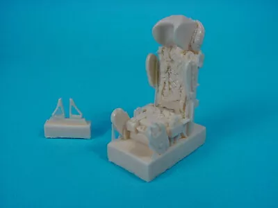 CAMR32004 1:32 CAM Resin KM-1 Ejection Seat For MiG-21 #R32004 • $17.09