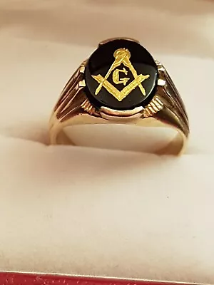 MASONIC RING SOLID 10ct GOLD SET WITH BLACK ONYX WITH INLAID SYMBOL SIZE P -P1/2 • £175