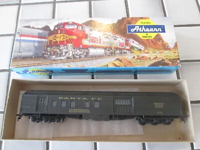 Athearn SANTA FE Passenger Car HO SCALE • $13.75