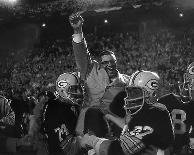 Vince Lombardi Green Bay Packers NFL Football Photo 11 X14  Print 2 • $24.99