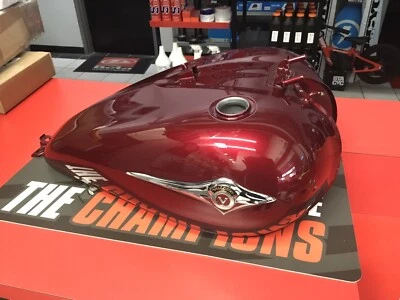 $450 • Buy Kawasaki Vulcan 900 VN900 Fuel Tank 51001-0146-816 2007 2006-2016