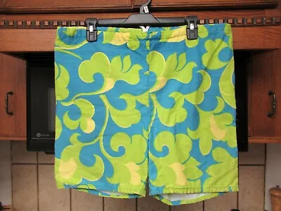 Vintage 1960's 1970's Kauai Men's Swim Trunks Suit Hawaiian Style Print 34-37 • $60