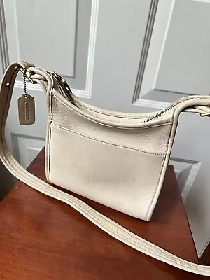 COACH Vintage 9997 Patricia Janice Legacy Camel Tan Leather Bag Bullseye Stamp • $0.99