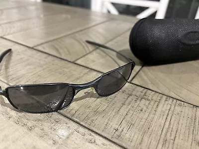 Vintage Oakley Square Wire 2.0 Sunglasses • £40