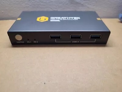 USB3.0 KVM Switch 2 Port HDMI 4K@60Hz KVM Switch 1 Monitor 2 Computers • $4.99