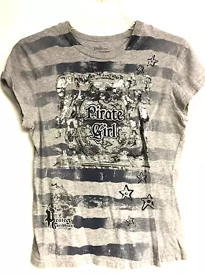 Disney Pirates Of The Caribbean T-Shirt Pirate Girl Junior's Size XL • $6.99