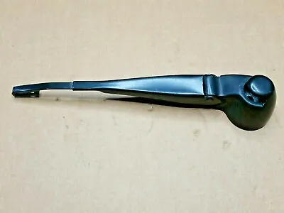 VW Polo 6N2 Wiper Arm Windshield Wiper Arm Tailgate 6N0955707B Year 99-01 • $21.55