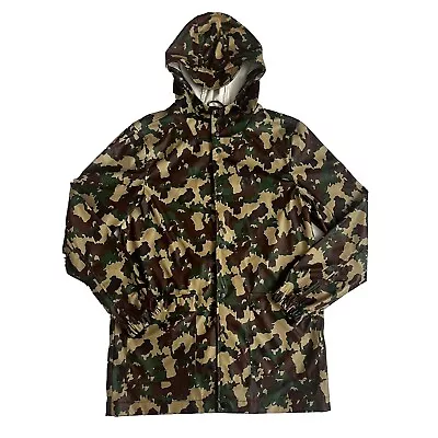 Dstruct Lightweight Camo Jacket • £10