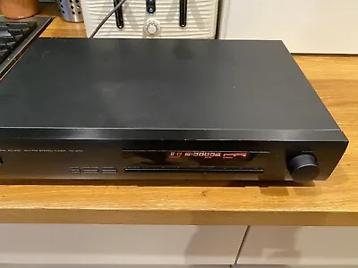 Yamaha TX470 AM/FM Tuner • £14.99