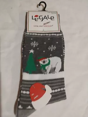 Legale Men's Novelty Christmas Socks Polar Bear Christmas Tree Shoe Size 8-12 • $5.06